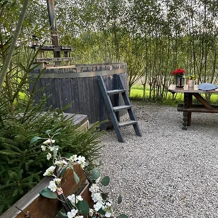 Szarejkowy Glamp
